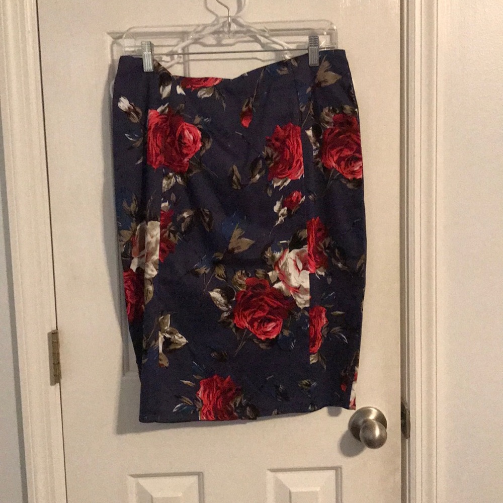 Floral pencil skirt